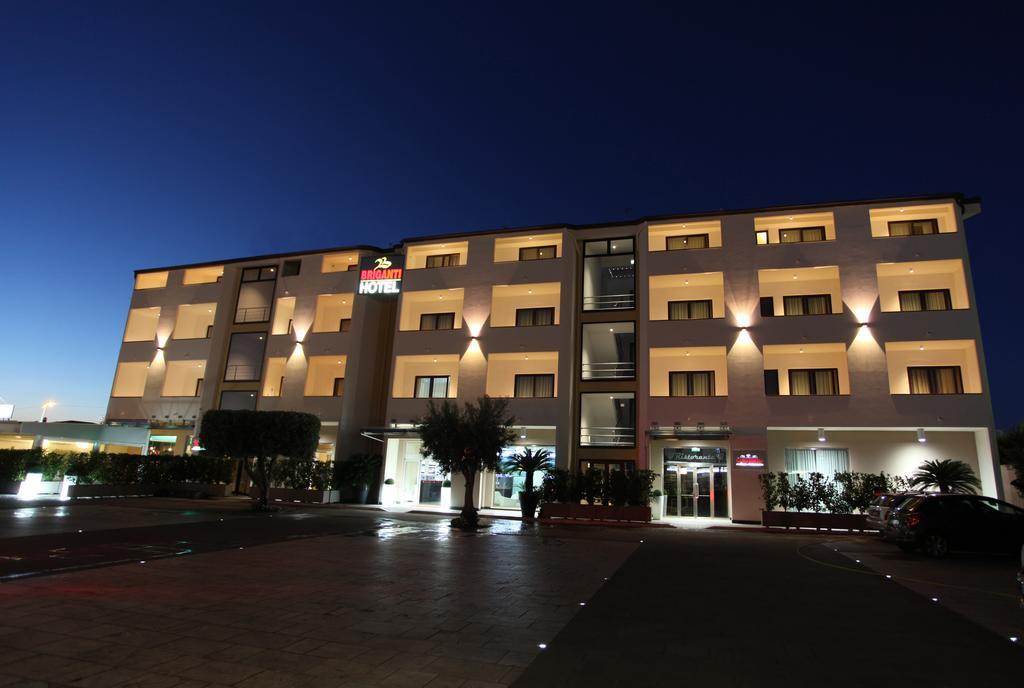 Hotel Briganti Qualiano Buitenkant foto