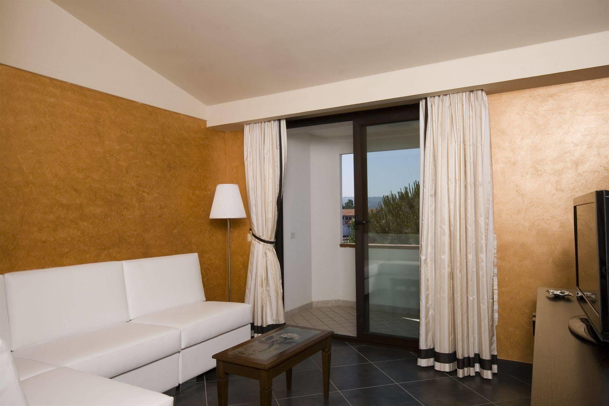 Hotel Briganti Qualiano Buitenkant foto
