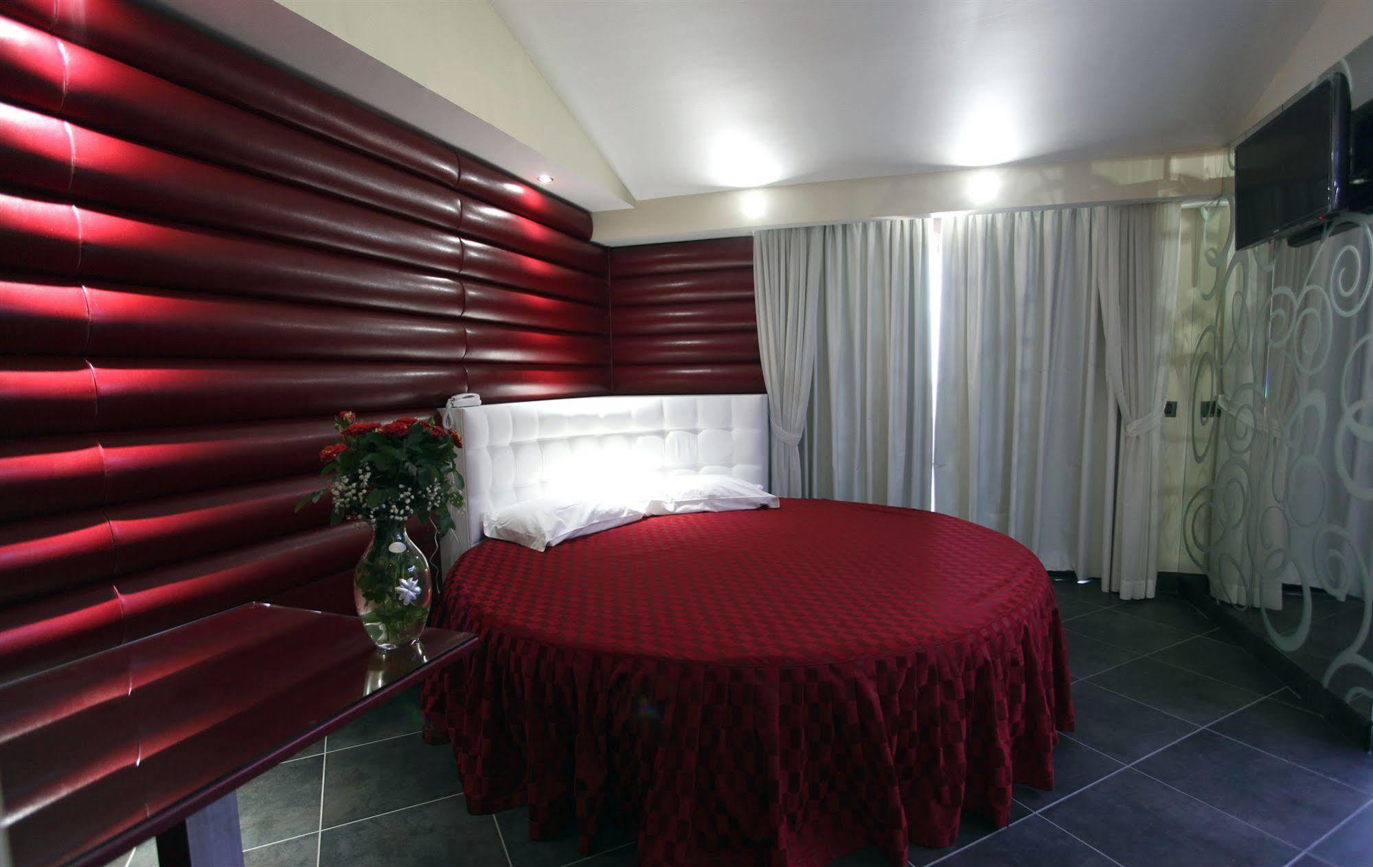 Hotel Briganti Qualiano Buitenkant foto